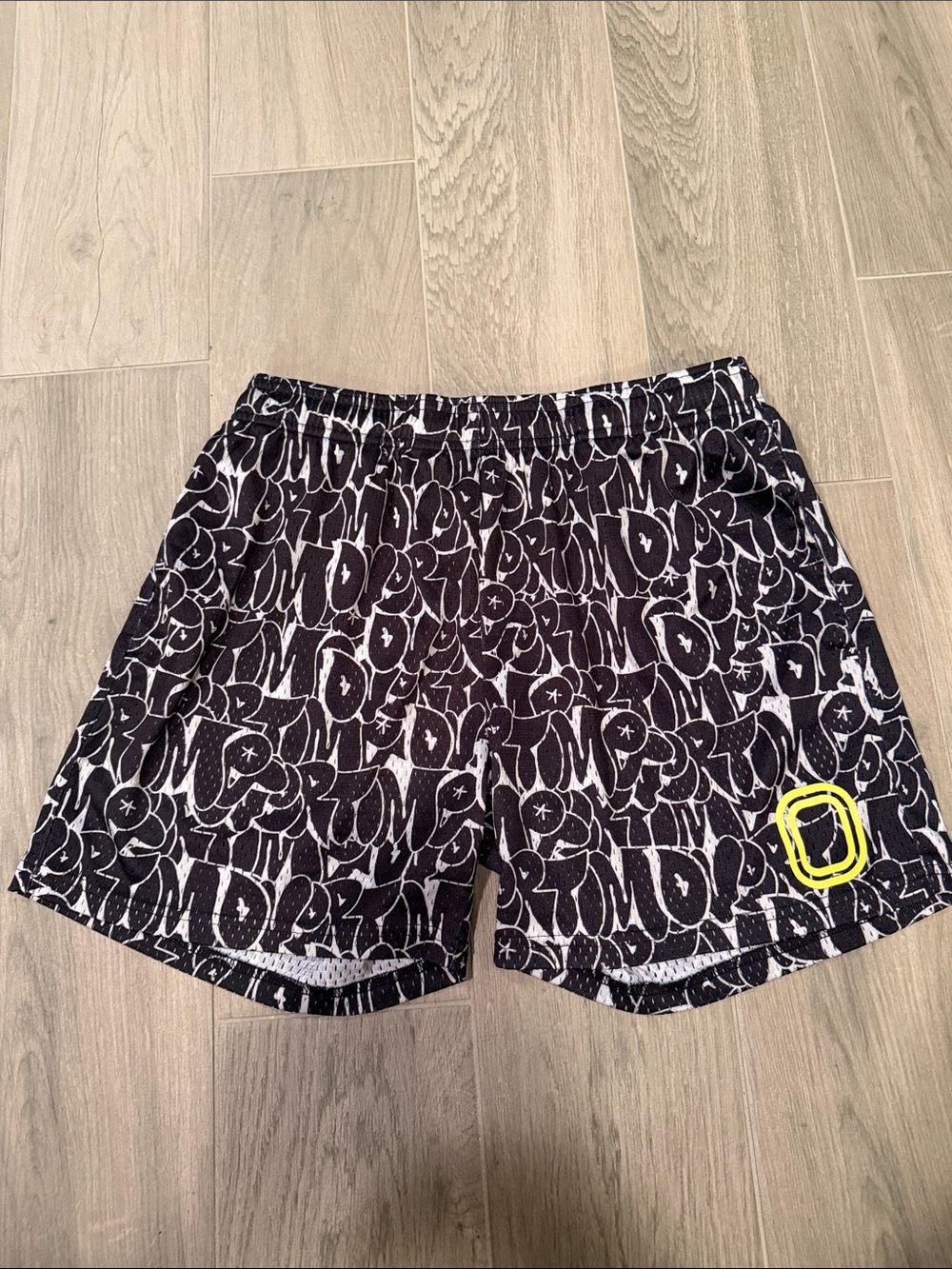 Overtime Mens Black and Yellow Athletic Shorts Size S